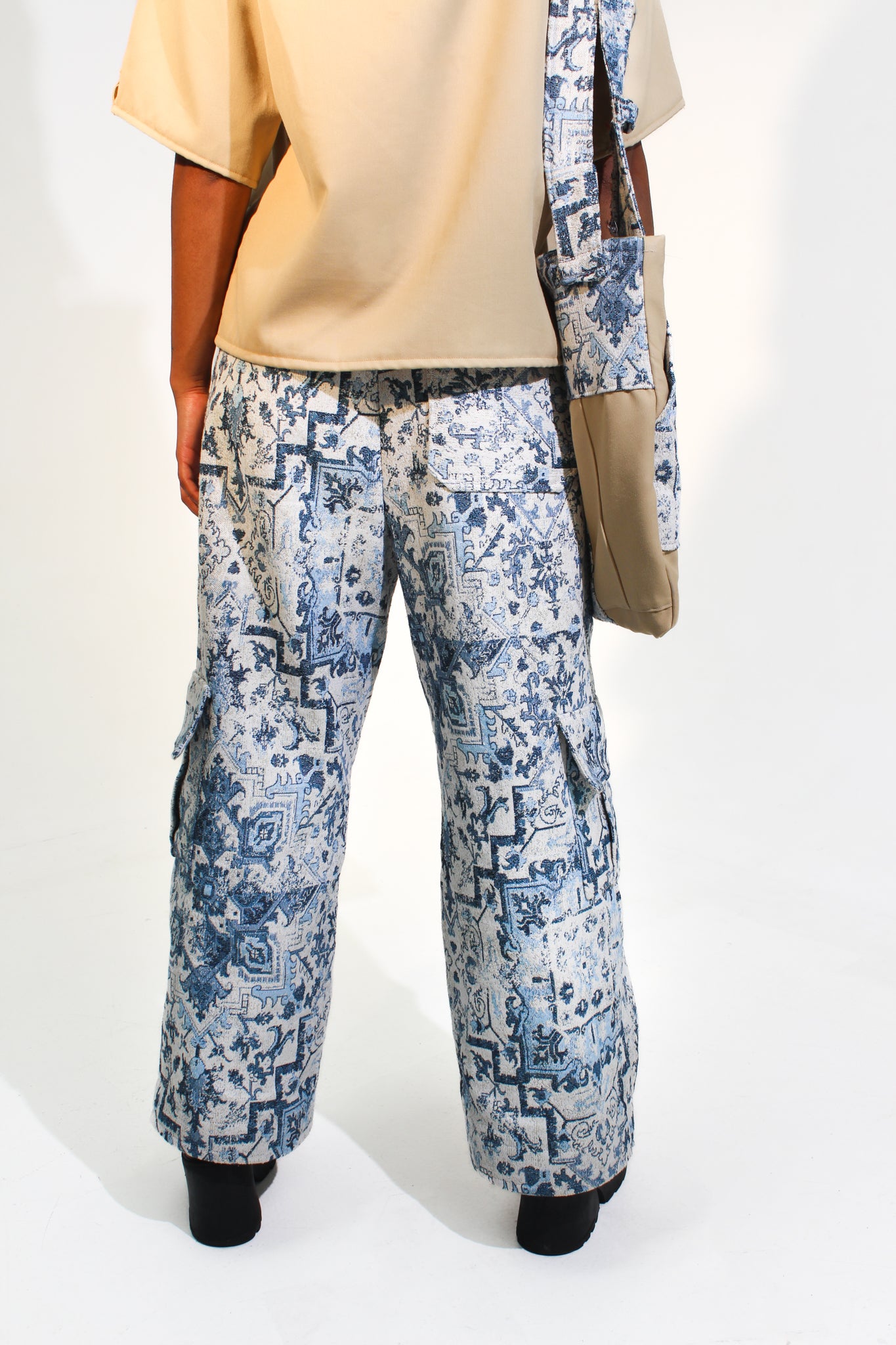 “Snowflake” Tapestry Cargo Pants Unisex